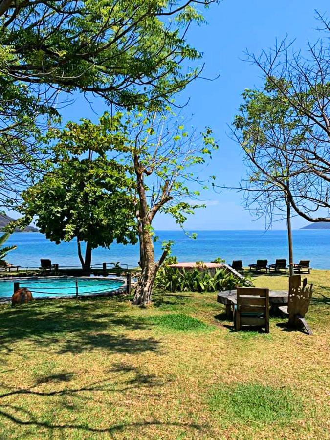 Mgoza Lodge Cape Maclear Esterno foto
